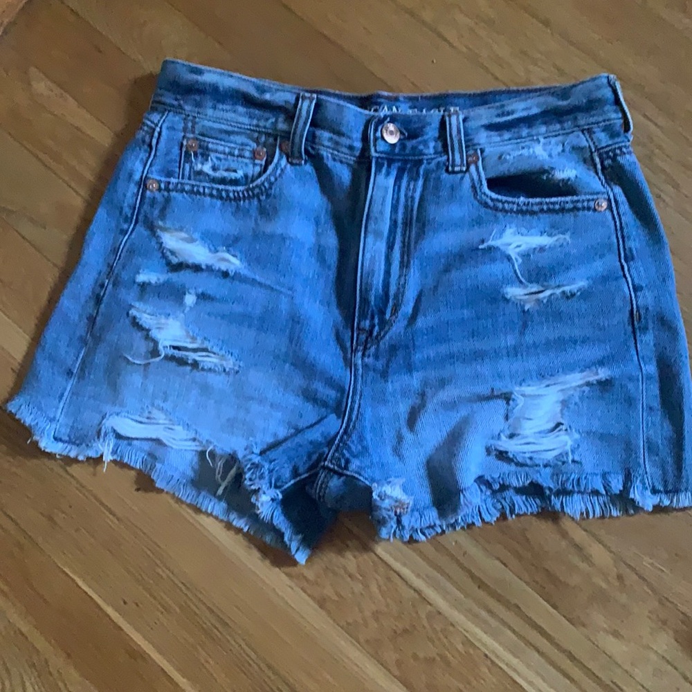 American Eagle mom short